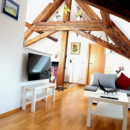Gemutlich & Zentral Am Schlosspark Mit Balkon Apartment *